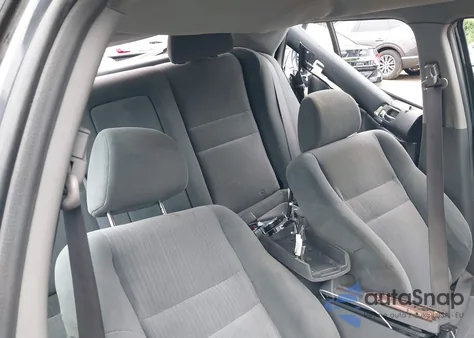 2003 Honda Accord 2.4 Lx из США, поврежденный, VIN 1HGCM563X3A044104